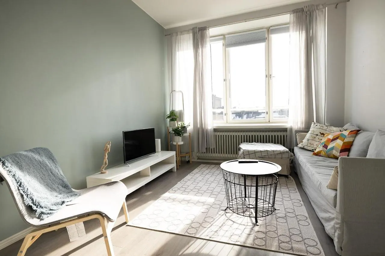 Апартаменты 2Ndhomes Modern & Central 1Br Top Floor Home Хельсинки